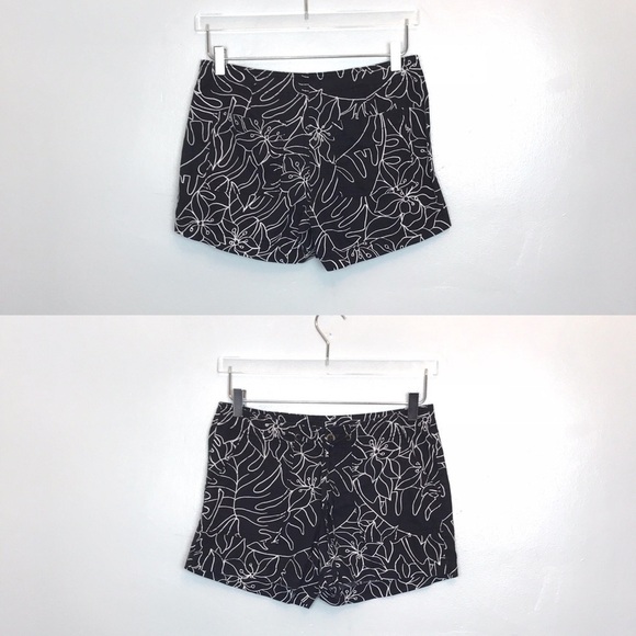 Gap Black/White Linen Blend Shorts Tie Front Sz 0 - Picture 1 of 9